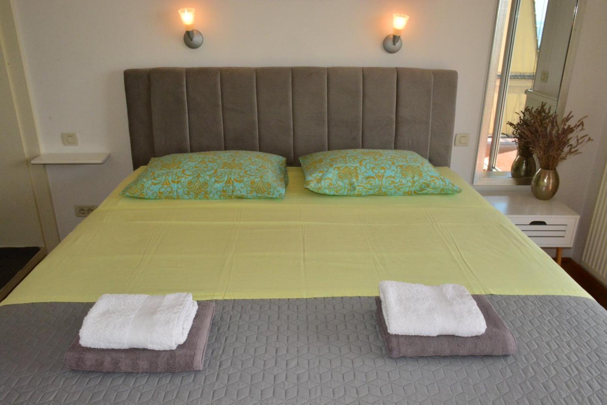 Apartments Zigulic Opatija Room photo
